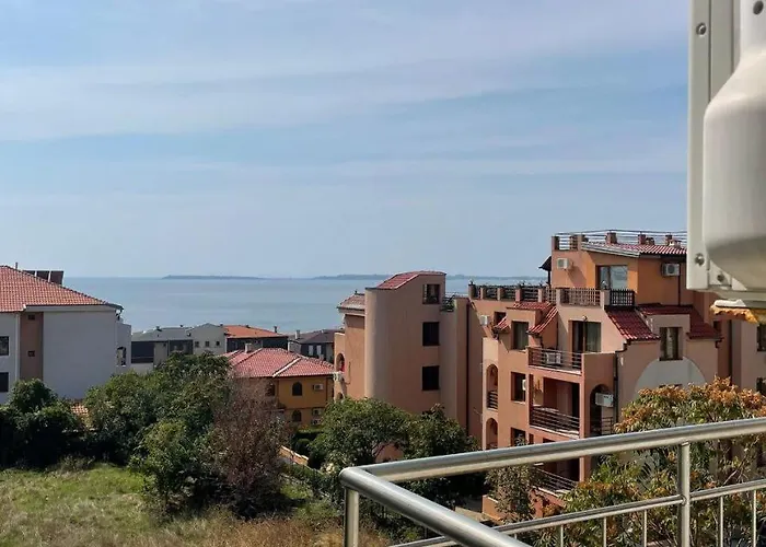 Apartment Dom-el Real 1 -