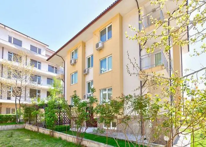 Apartment Dom-el Real 1 - *