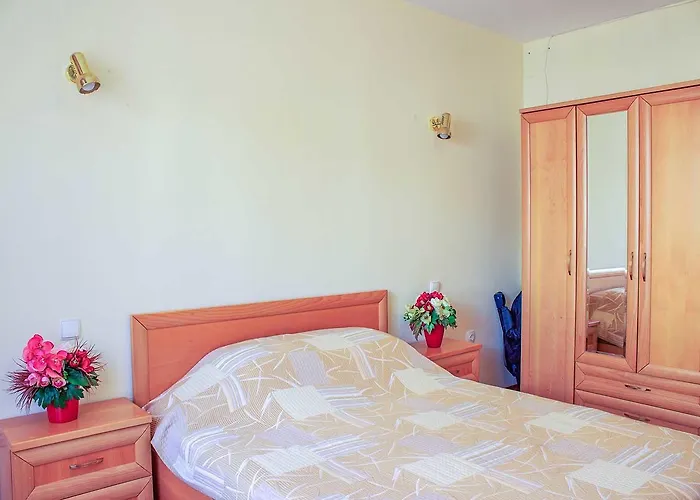 Apartment Dom-el Real 1 -
